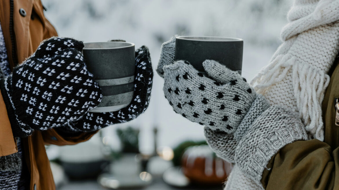 Η ιστορία των γαντιών: Aπό την επιβίωση στη μόδα